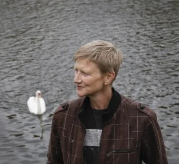 Nik Ruth Persson